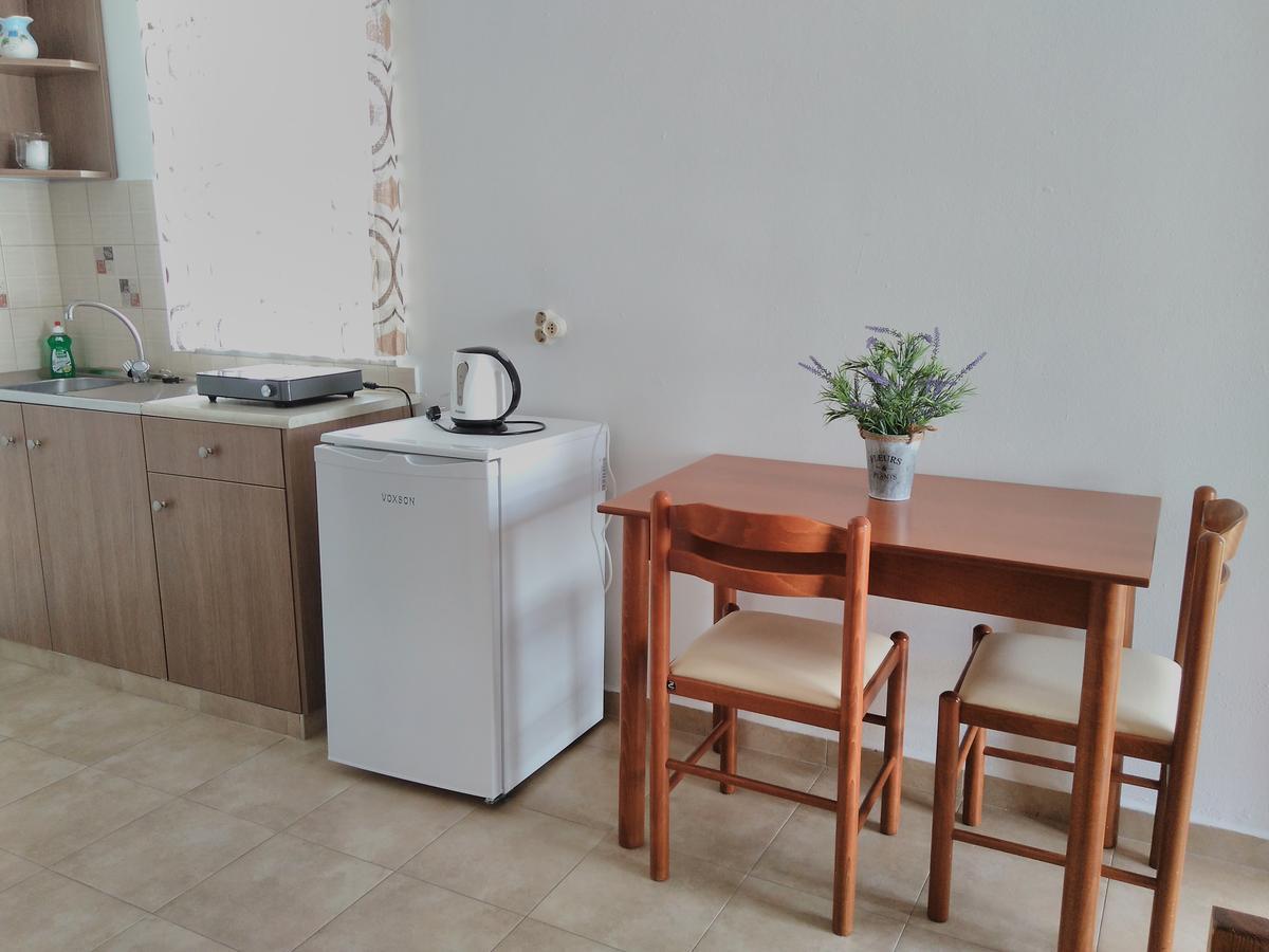 Maria Studios And Apartments Haraki Ngoại thất bức ảnh